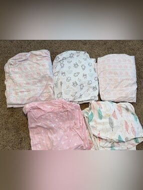 Mixed Baby Swaddle & Sheets Bundle - Pink, White, Mint